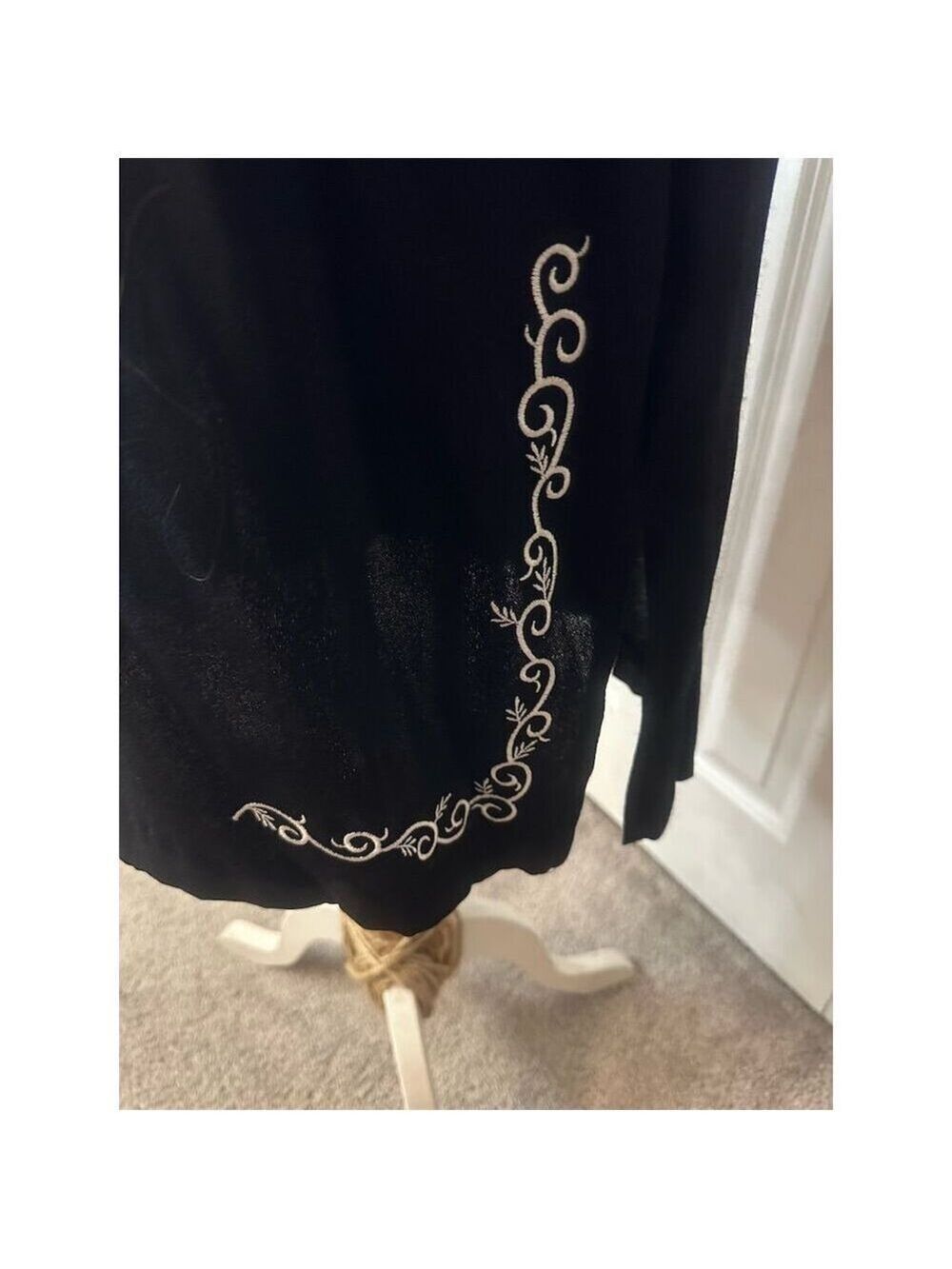 Chad's Place Vintage Black Embroidered Sleeveless Dress Size 16 - Picture 6 of 9